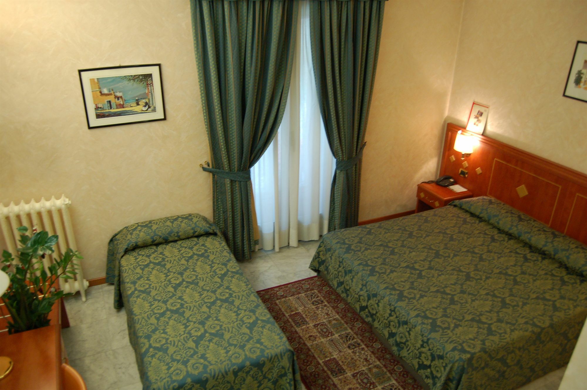 Chelsea Hotel 3*